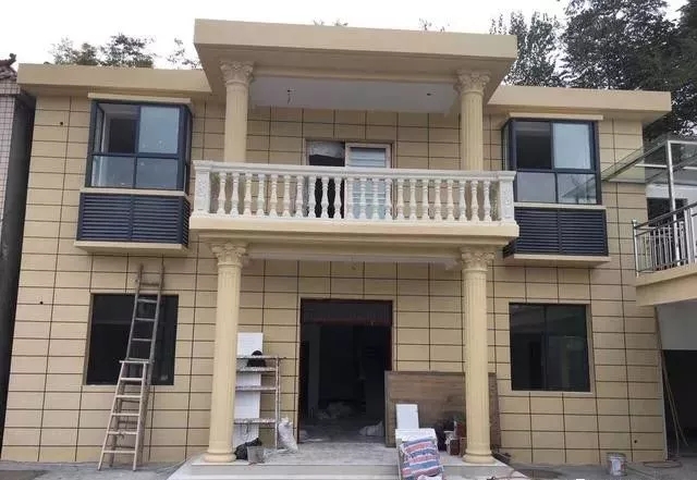 農村自建房巧用羅馬柱，讓房子高端大氣還不貴！