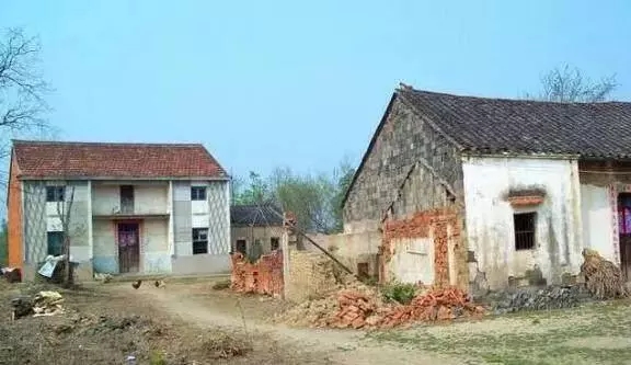 農(nóng)村宅基地政策變化，一塊宅基地不同補(bǔ)償方式！
